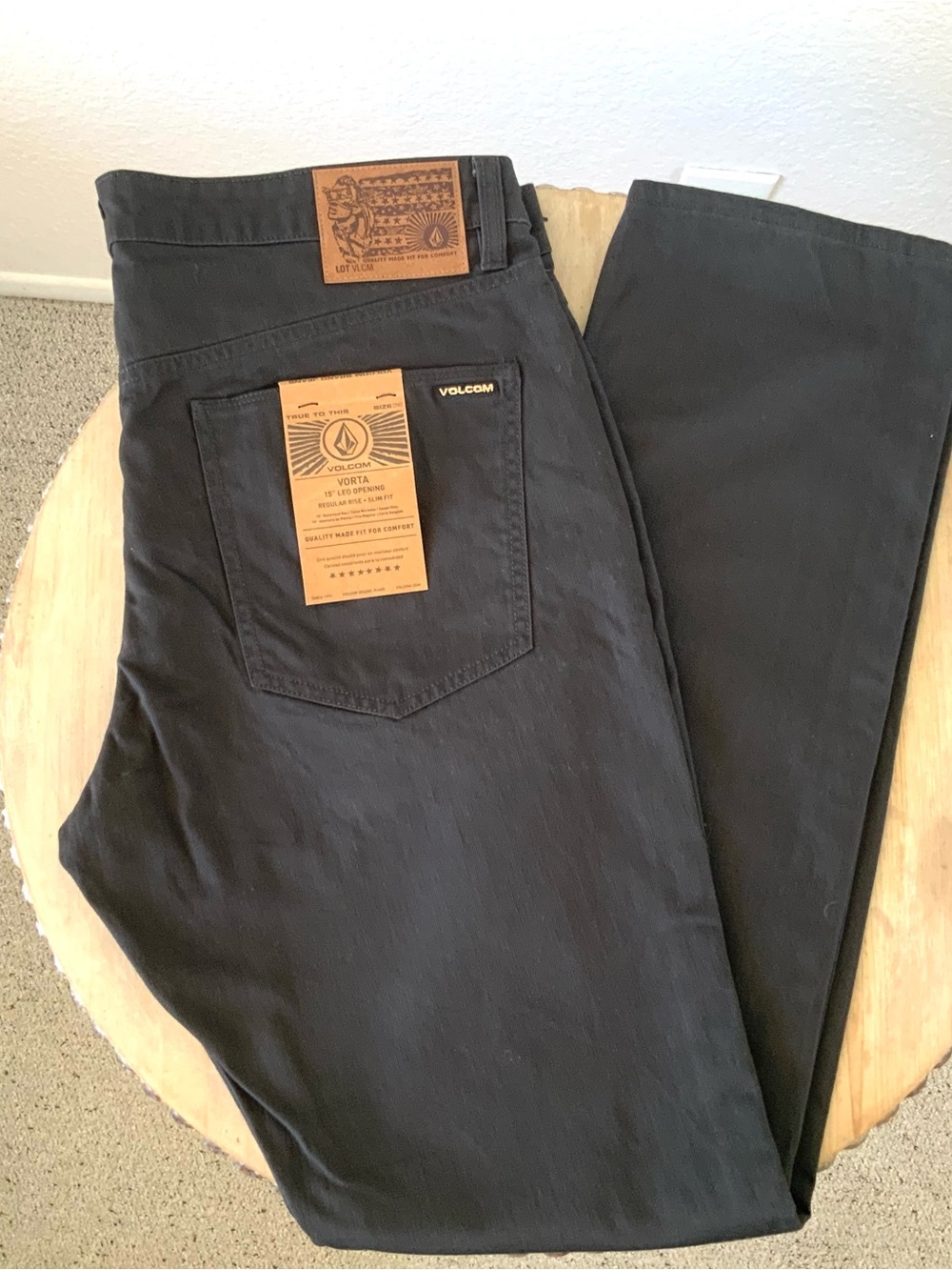 Volcom Men's Charcoal Slim Straight Jeans, Sz 36